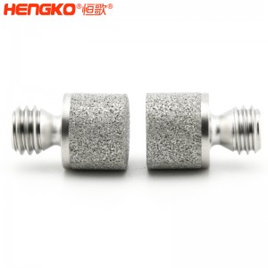 恒歌316L不銹鋼濾芯擴散石流量大溶氧率高,應(yīng)用于魚塘增氧